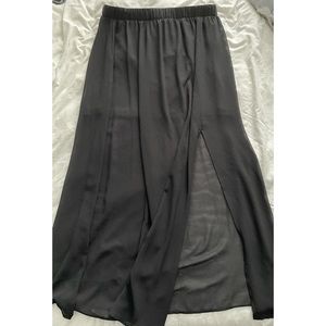 BLACK SHEER HI-LOW SKIRT